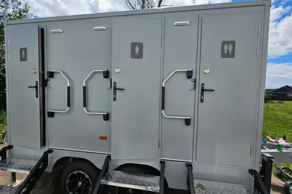 Luxury Portable Bathrooms for Outdoor Weddings: Comfort and Style