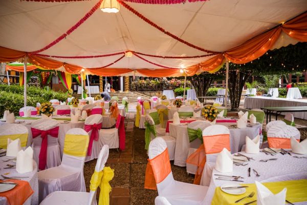How to Choose the Perfect Tent Size for Your Event