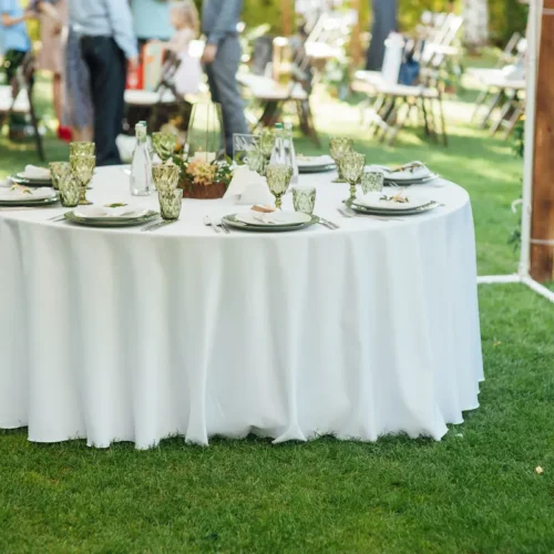 Polyester Table skirt 17ft