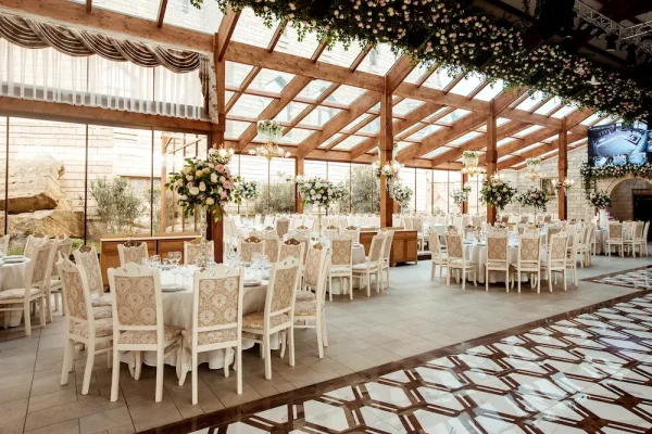 10 Must-Have Rentals for Your Next Corporate Event