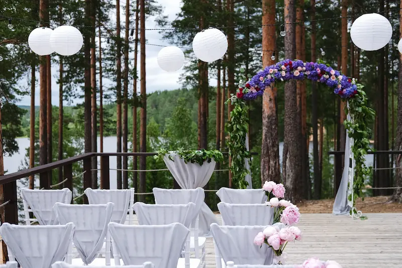 eco friendly decorations