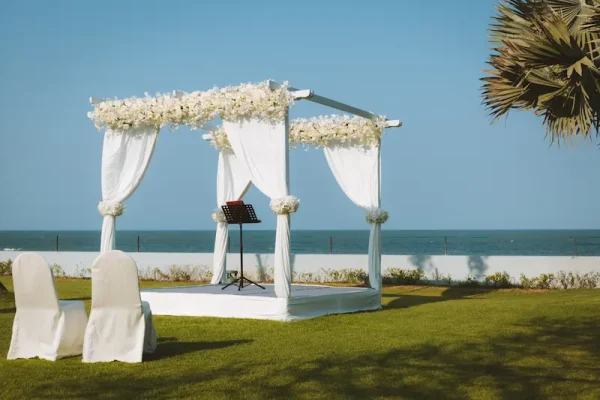 Micro-Weddings and Multi-Day Celebrations – Rental Tips for Compact Joy